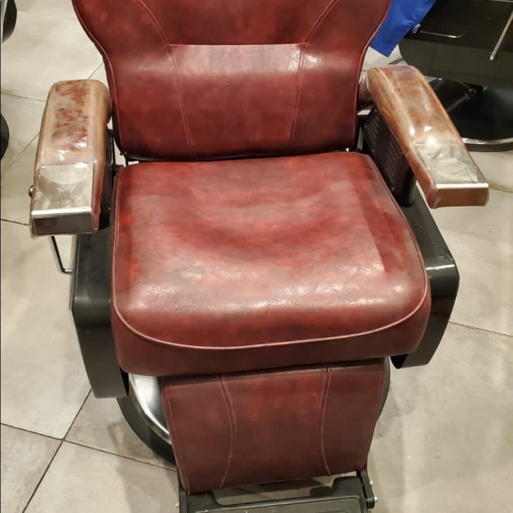 Barbershop / beauty salon vanity ,chair and seats